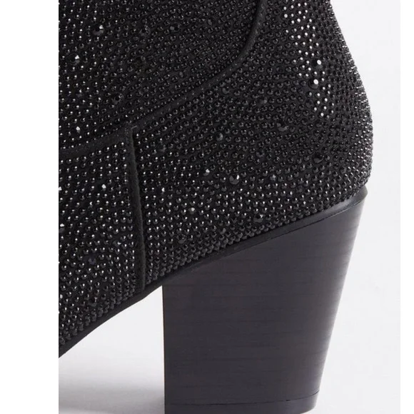 TORRID NWT Embellished Western Bootie (WW) - Picture 5 of 7